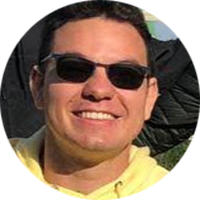 Image of private tour guide Vinicius.