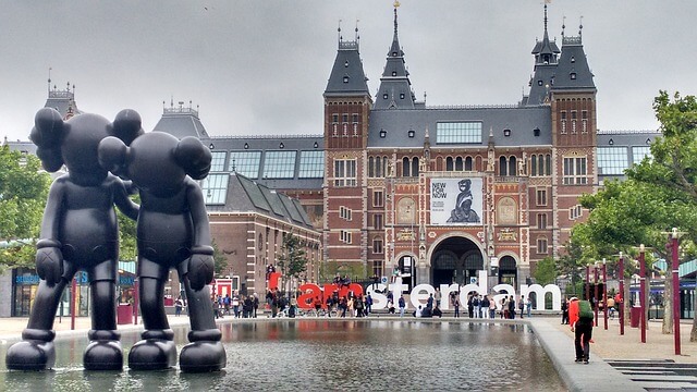 Image of the front of the Rijksmuseum.
