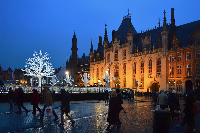 Image of square in bruges