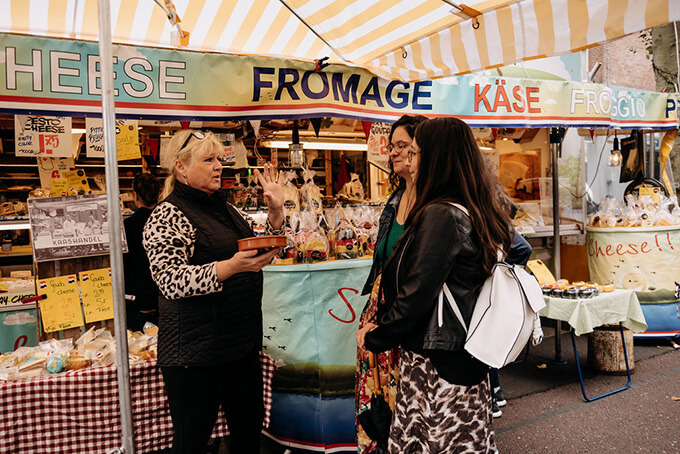Image of cheese market in amsterdam for gastronomic tour