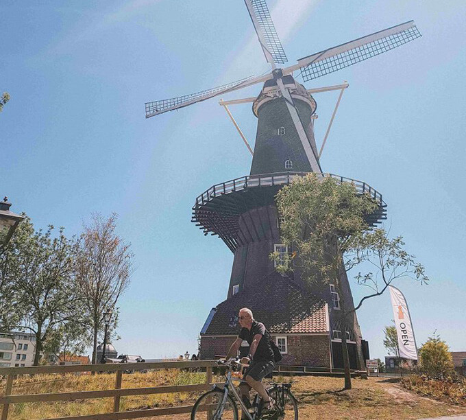 image of windmill in leiden
